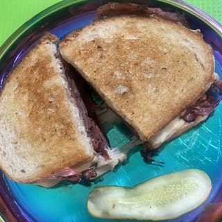 Pastrami Melt DLX